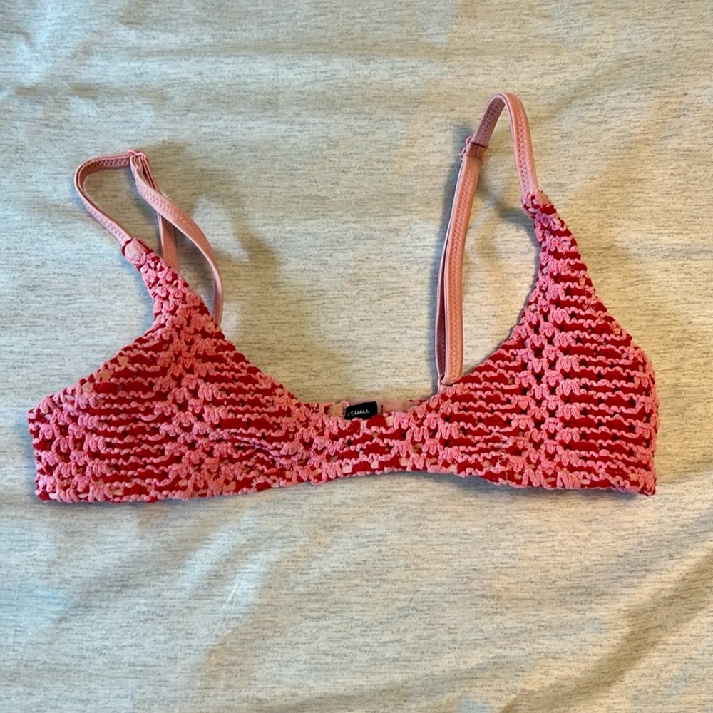 NWOT Triangl Swimwear Bikini Top “Maia - Alina”